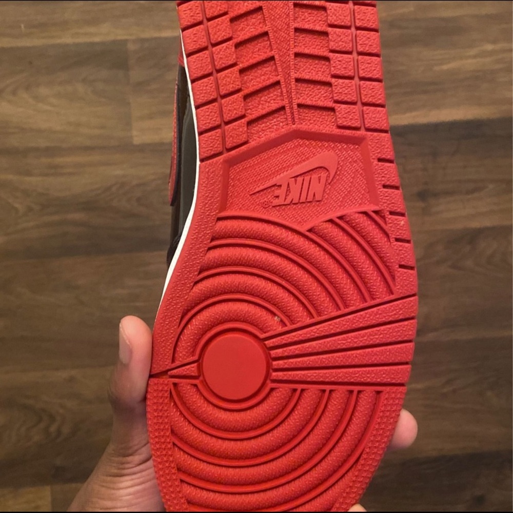 Jordan 1 ‘Patent Bred’ - Picture 3 of 4